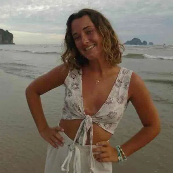 Molly Haslam, Pilates and Sound Healing instructor at Feral Pilates Siargao